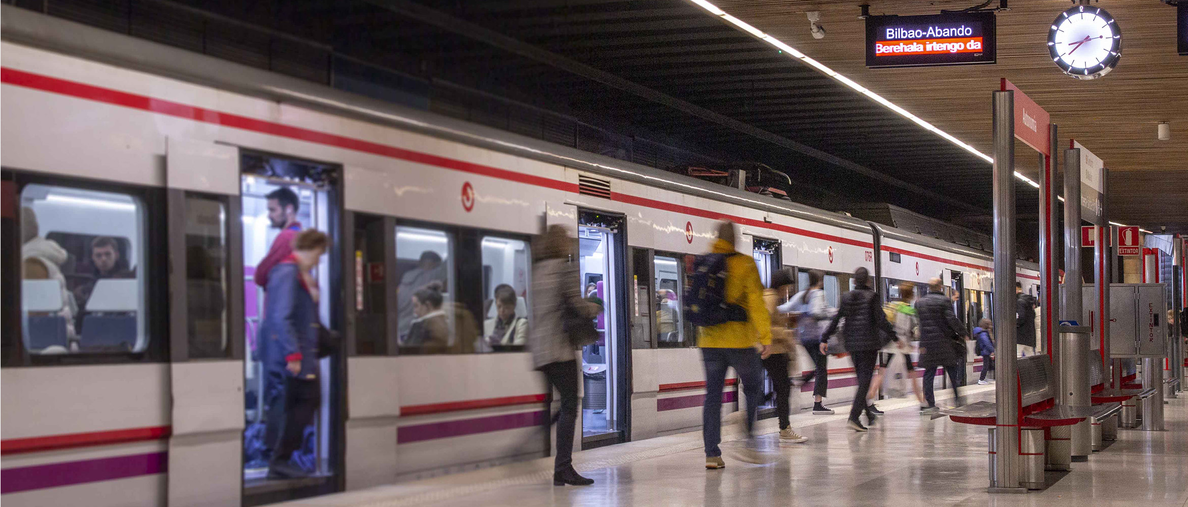 ¿Qué nombre te gustaría dar a los trenes de cercanías en Euskadi?
